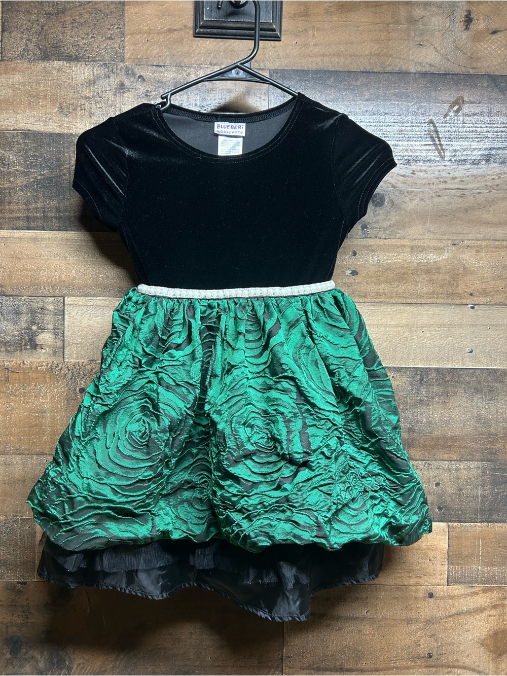 Blueberi Boulevard Black Velvet Top with Green Rose-Patterned Skirt Girls Dress